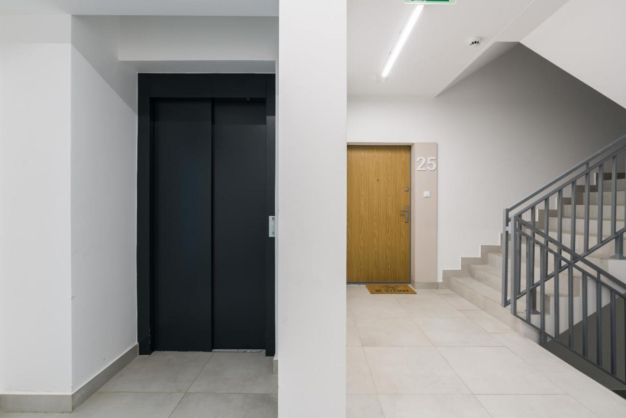 Niedzialkowskiego 25 Apartments Stary Browar City Center By Renters Prestige Poznan Exterior photo
